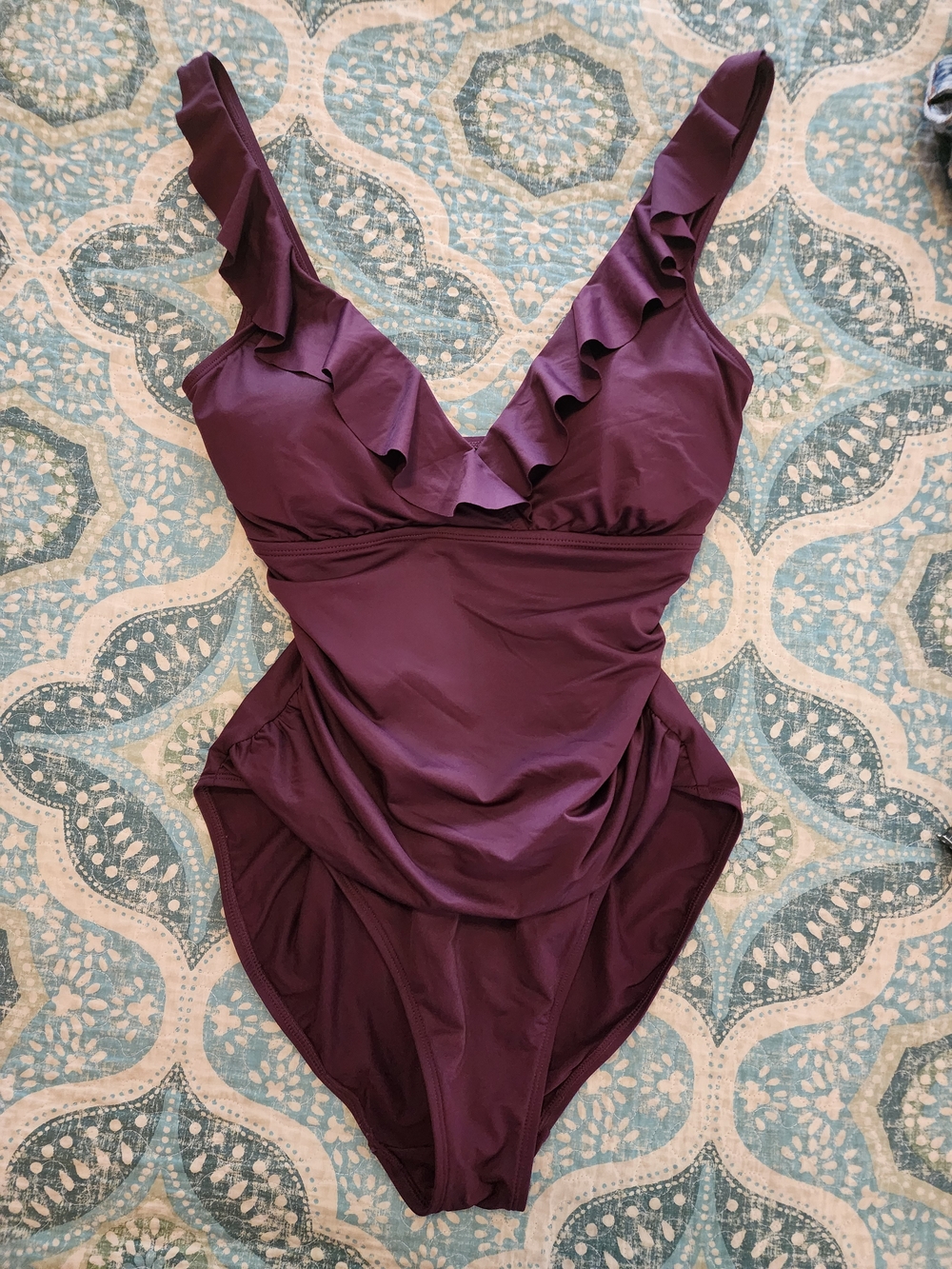 Lauren Ralph Lauren Plum/Eggplant Purple Ruffled V Neck One-Piece Swimsuit US 10